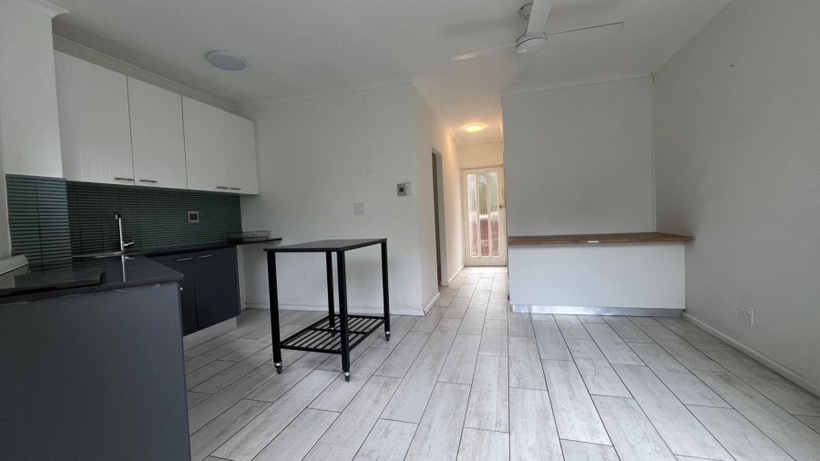 1 Bedroom Property for Sale in Tamboerskloof Western Cape